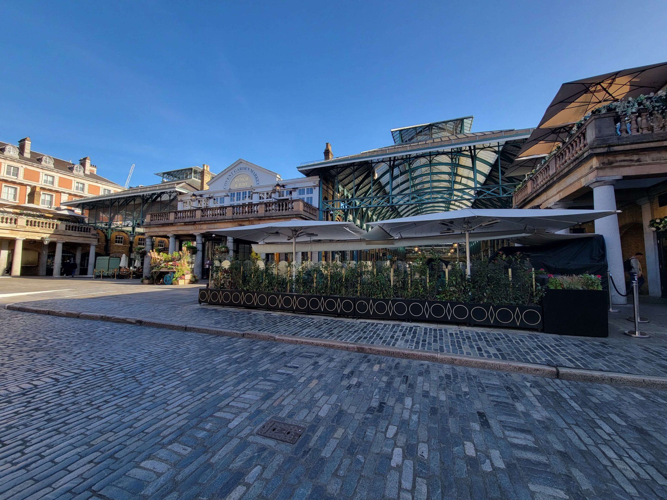 Covent Garden is one of the best things to do in London. 