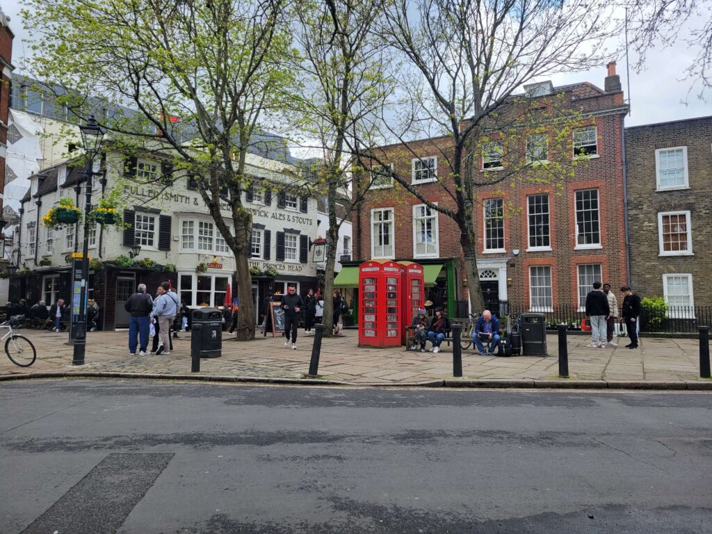 Is London worth visiting as a tourist? Ted Lasso