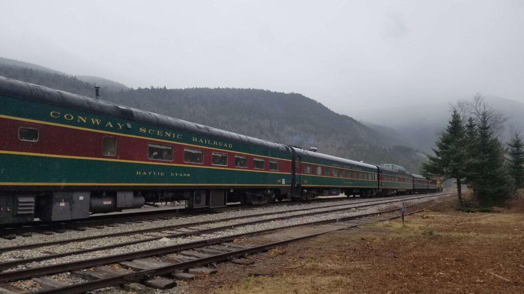 Ultimate Travel Guide to the White Mountains: Conway Scenic Railroad