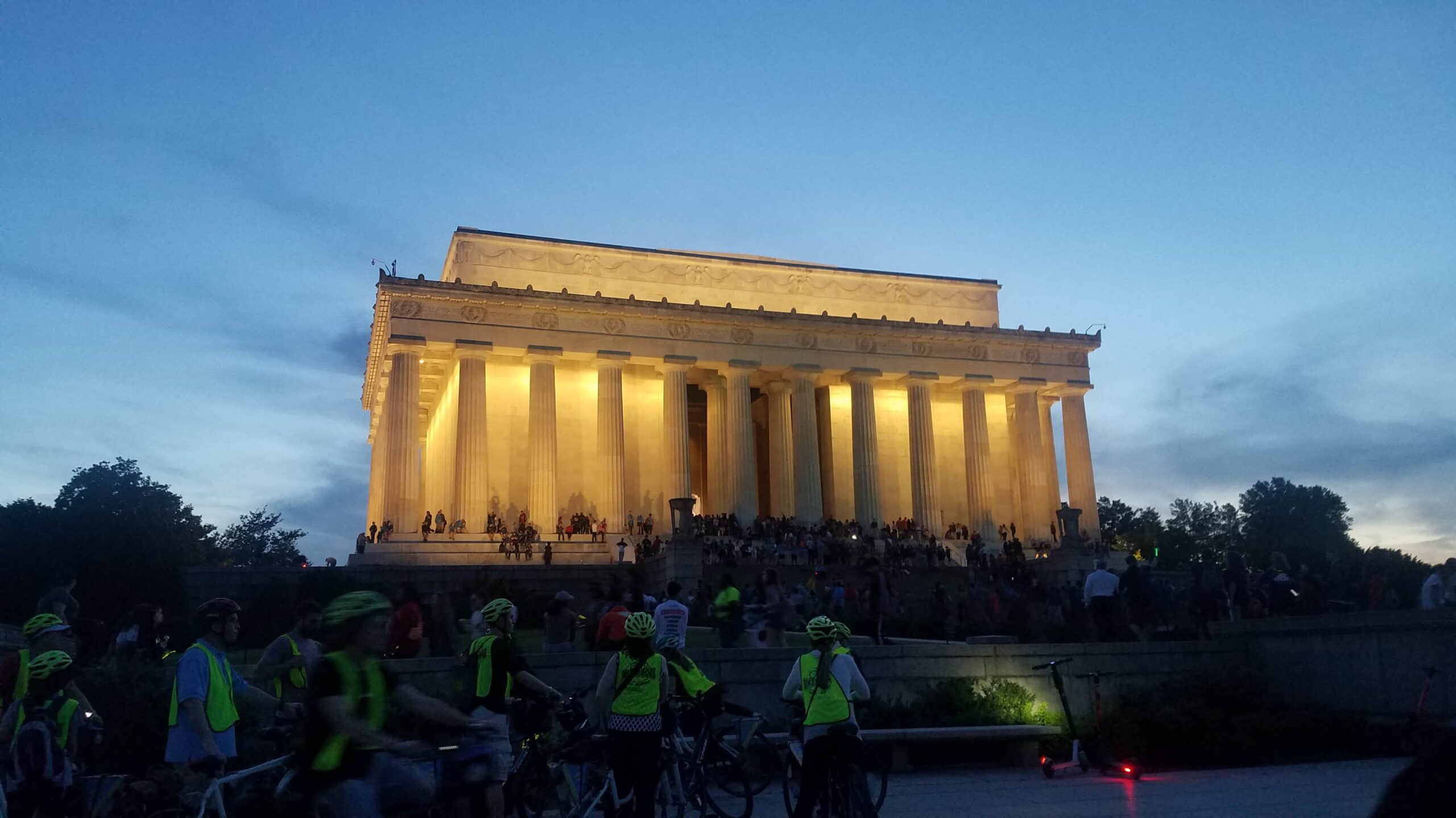 Lincoln Memorial at Dusk. One of the best things to do in Washington D.C.