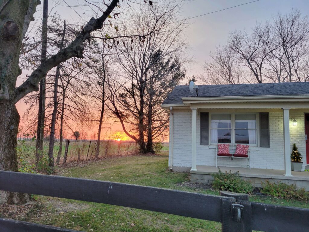 Great place to stay on the Bourbon Trail. Dog Friendly Airbnb on Bourbon Trail. 