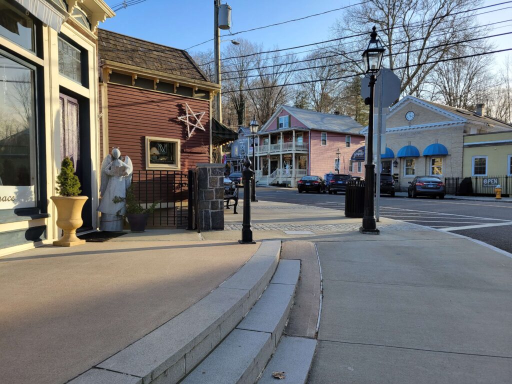 View of Grano Arso on main street, Chester. 