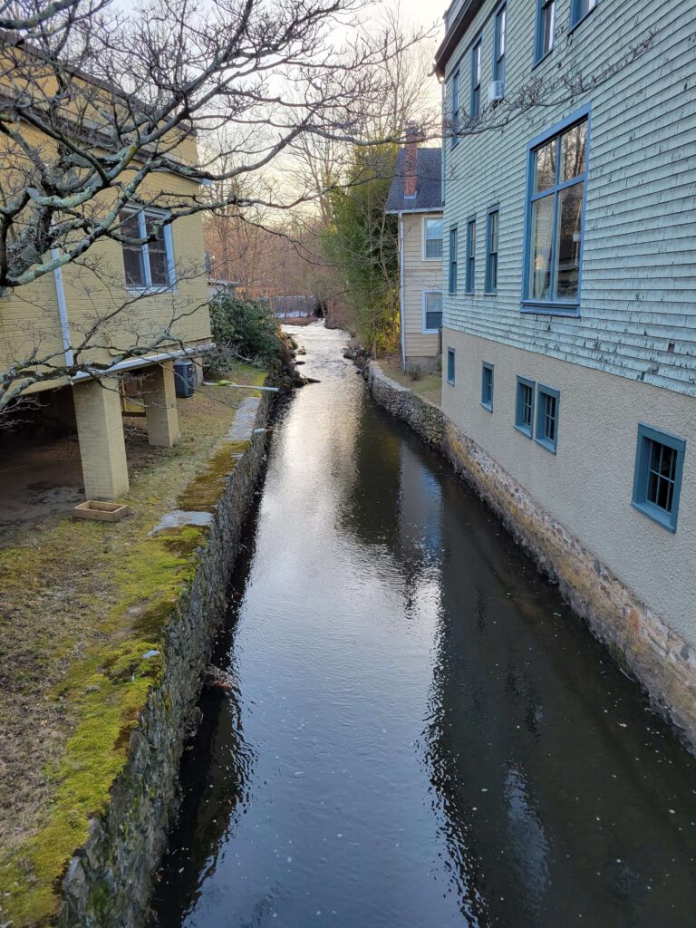 Just a cute little nook showing off the river flowing through town. Another reason why visiting Chester's downtown is one of the best things to do. 