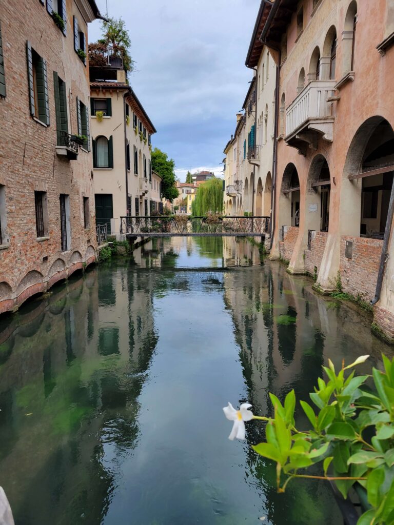 This travel guide to Treviso will help you have a wonderful trip to the city.