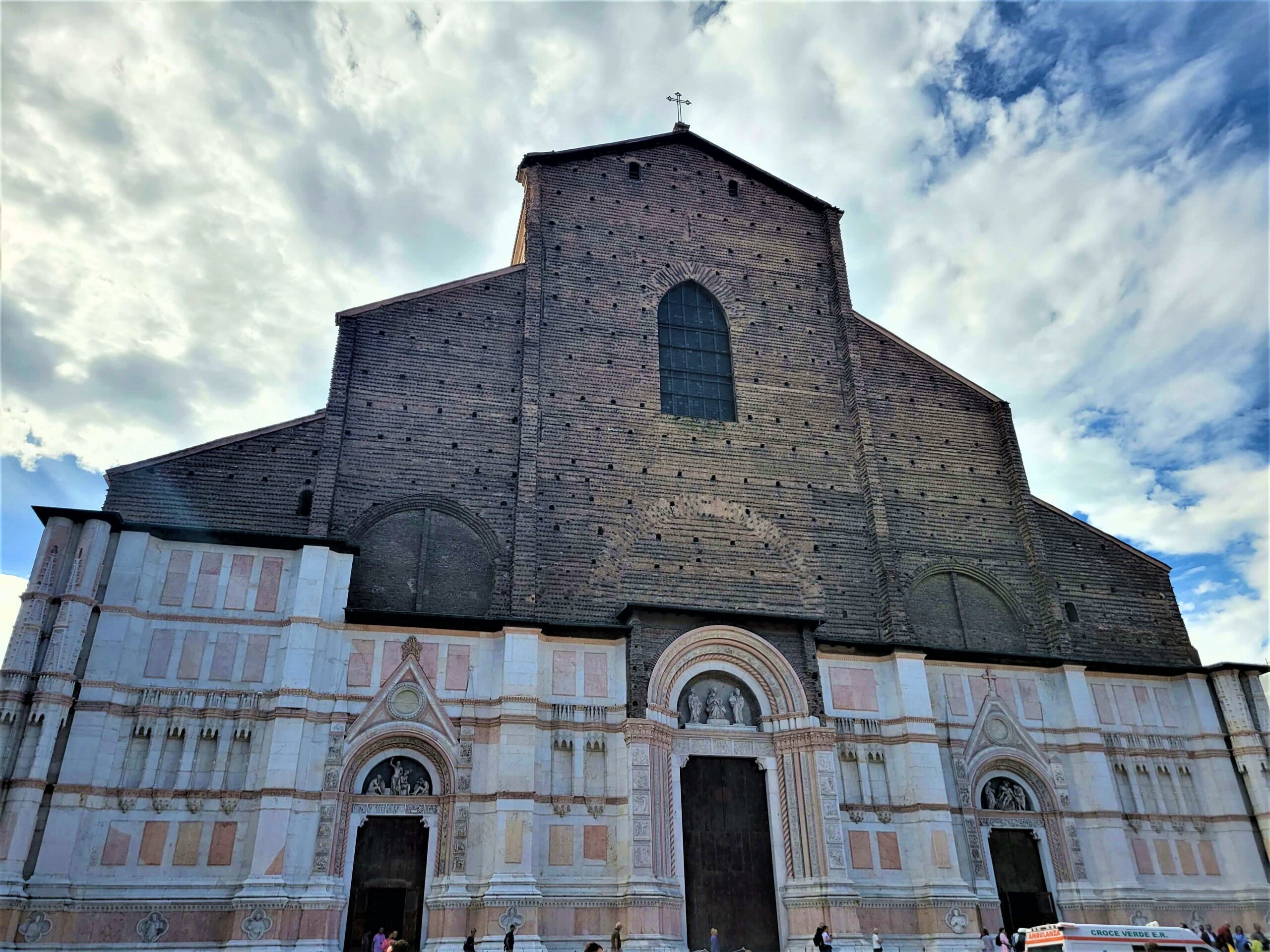11 Best Things to do in Bologna, Italy